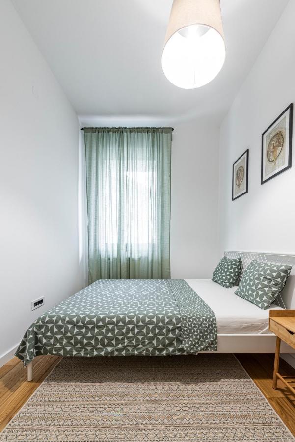 Vertigo One Bedroom Apartment-Free Private Parking Novi Sad Eksteriør bilde