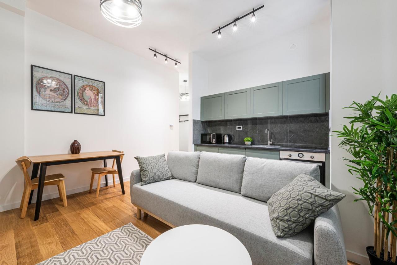 Vertigo One Bedroom Apartment-Free Private Parking Novi Sad Eksteriør bilde