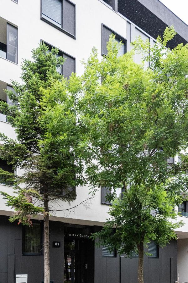 Vertigo One Bedroom Apartment-Free Private Parking Novi Sad Eksteriør bilde